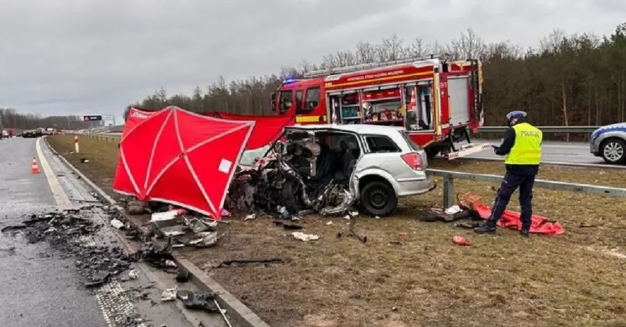 У Польщі в ДТП загинула 4-річна біженка з України