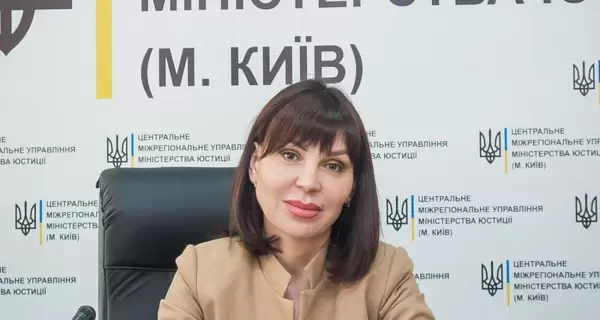 Не можна допустити поновлення на посадах чиновників з громадянством рф, - експерт