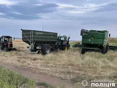 На Миколаївщині пенсіонер засіяв землі полігона ЗСУ