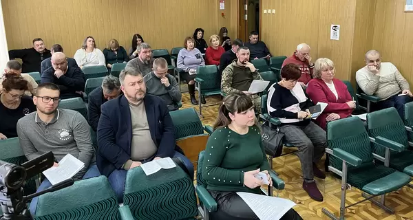 Три міськради Дніпропетровщини не захотіли перейменовувати міста в рамках дерусифікації