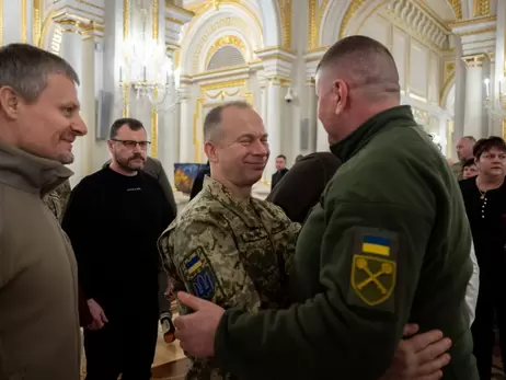 Новий Головком Сирський: чим відзначився і що від нього очікувати