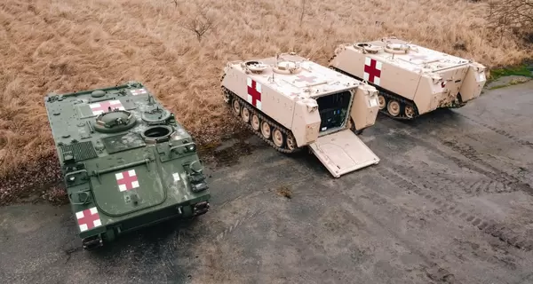 Украина получила десятки бронетранспортеров M113, которые помогут эвакуировать раненых 