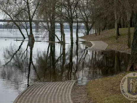 У Києві рівень води у Дніпрі піднявся до максимальної з початку року позначки 