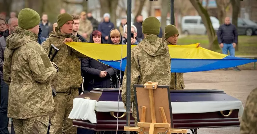 В Одессе простились с экс-вице-мэром Сергеем Тетюхиным, погибшим от российской ракеты