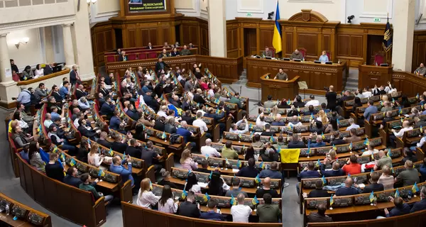 Бронювання помічників нардепів прописано у діючому законі, - Гончаренко