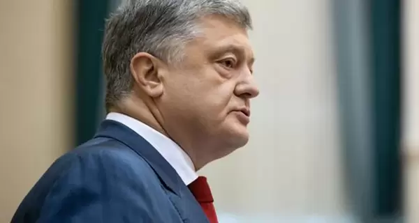 «Новая инициатива Порошенко: деньги на ВСУ передать депутатам для ремонта стадионов и скверов», - Гладких