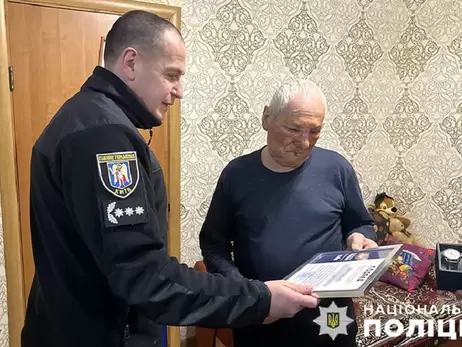 Помер киянин, який під час обстрілу відігнав від інших машин свій палаючий автомобіль