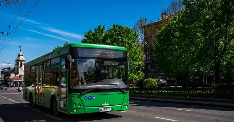 В Николаеве будут ходить на два автобуса меньше из-за мобилизации водителей