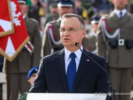 Президент Польши продлил срок легального пребывания украинцев в стране