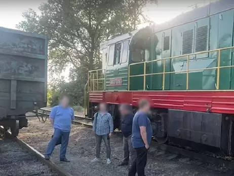 На Полтавщині працівники Укрзалізниці викрали пального з локомотивів на пів мільйона гривень
