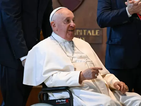 Франциск стане першим Папою на саміті G7 і зустрінеться із Зеленським