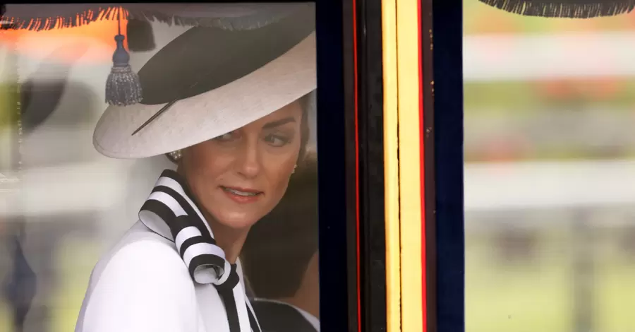 У білому та з посмішкою: Кейт Міддлтон з'явилася на публіці на честь дня народження Чарльза III