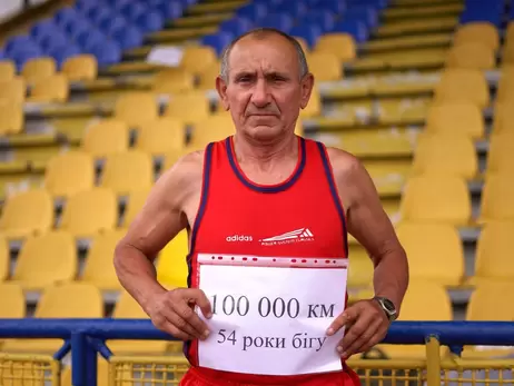 69-летний учитель за 54 года пробежал 100 тысяч километров: «Бегать никогда не поздно»