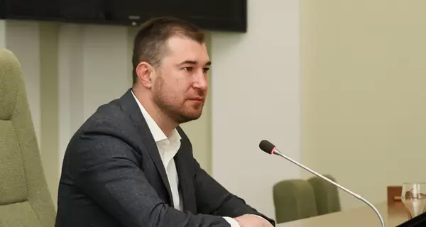 Мер Чернігова заявив, що уряд не дозволив Києву дати місту гроші на фортифікації