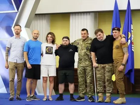 Выставка картин ветеранов ВСУ открылась в Киеве 