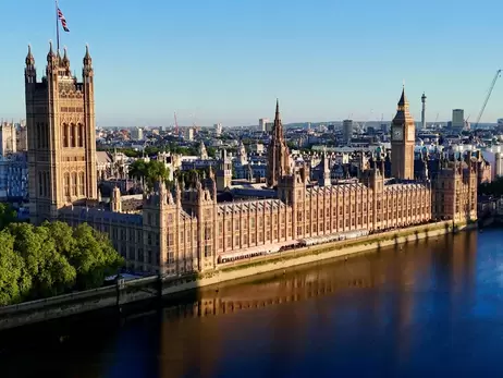 Вибори до парламенту Британії: Ріші Сунаку, наімовірніше, доведеться піти 