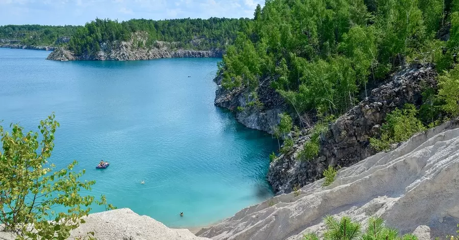 Замість моря – кар'єри: вінницькі Мальдіви, Голлівуд над Дніпром та житомирський Памуккале