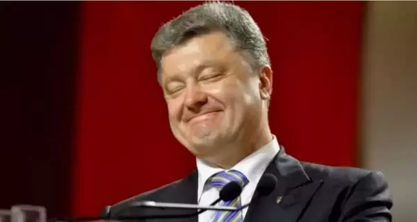 Блогер Іванов звинуватив Порошенко в нецільовому використанні з його благодійного фонду