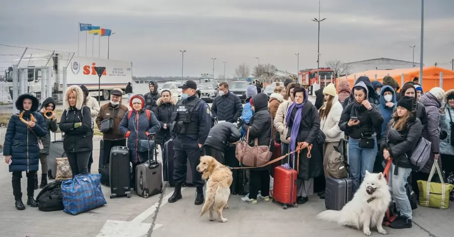 Для украинцев за границей запустили онлайн-платформу «Украина – это Дом»