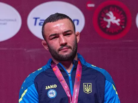 Борець Насібов завоював срібну медаль на Олімпіаді-2024 