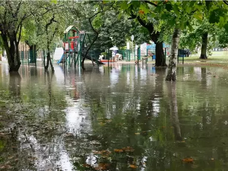 Через негоду кілька польських міст пішли під воду