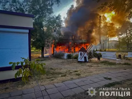 В Запорожской области россияне нанесли удар по детскому кафе, ранены четверо детей