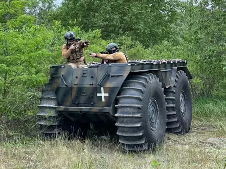 Розробник всюдихода-амфібії 