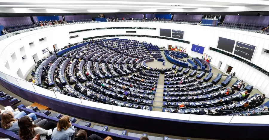 Європарламент виділив Україні 35 млрд євро заморожених активів Росії