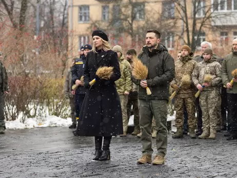 Зеленские почтили память жертв Голодомора в Украине