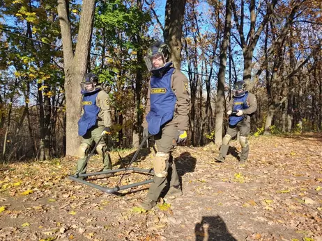 В Україні з’явилось 10 нових батальйонів для розмінування звільнених територій