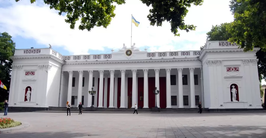 В Одесі знесуть памʼятники Пушкіну та Бабелю, довкола яких точилися суперечки