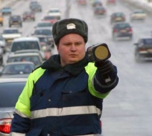 ГАИшники будут записывать разговор с водителями на диктофон 