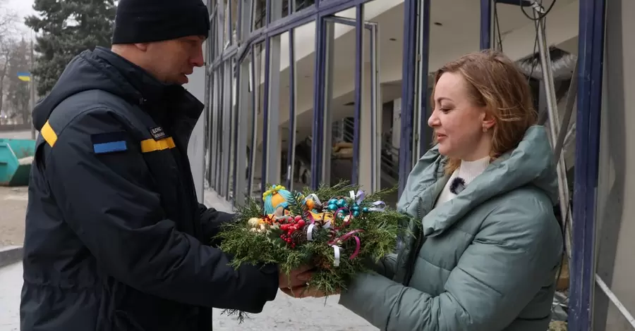 Жителька Запоріжжя, яка вижила після російського удару по медцентру, розповіла про пережите