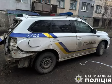 На Херсонщине россияне ударили FPV-дроном по полицейскому автомобилю, есть раненые