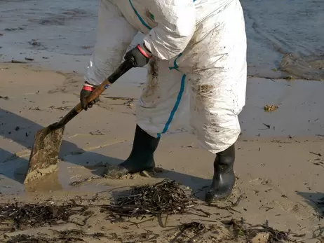 Чорне море стане небезпечним для людей, на відновлення піде до 20 років, - еколог