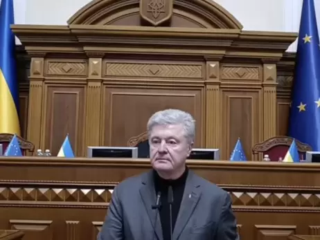 Порошенко заявил, что его снова не выпустили за границу