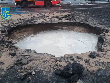 Повреждение на водопроводной магистрали в Киеве локализовали, но часть горожан остается без воды