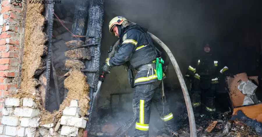 Під час масованої атаки у Сумах загинули двоє людей, а у Харкові - жінку вбило дроном