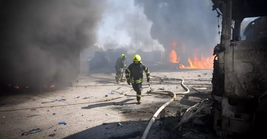 Россияне атаковали КАБами Днепропетровщину, есть раненые