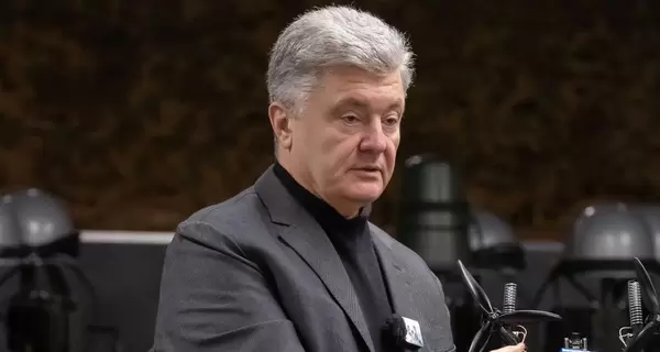 Порошенко подтвердил, что СНБО ввела против него санкции: Удар по национальному единству 