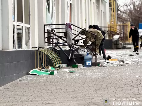 Из-за теракта в Николаеве с погибшими военными задержали несовершеннолетних