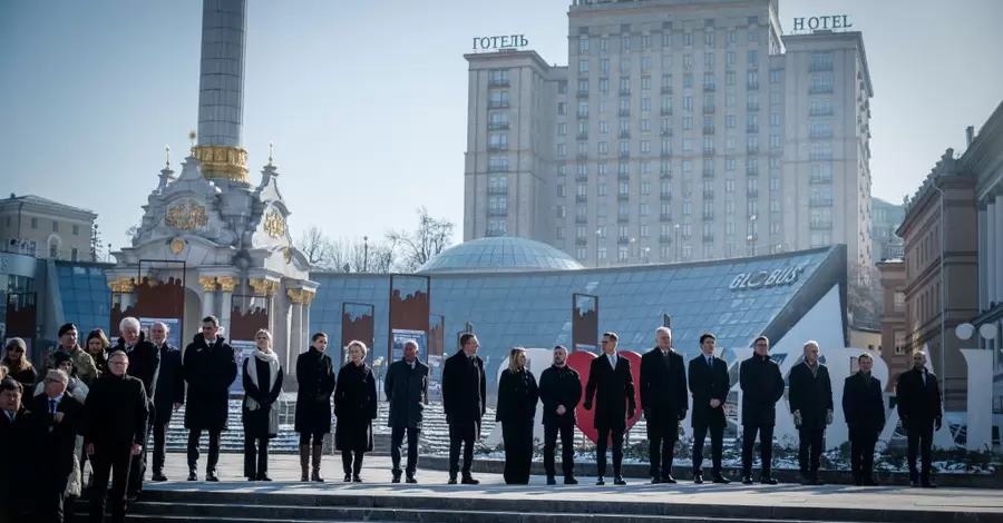 Рекордні пакети допомоги для України 24 лютого: мільярди та озброєння