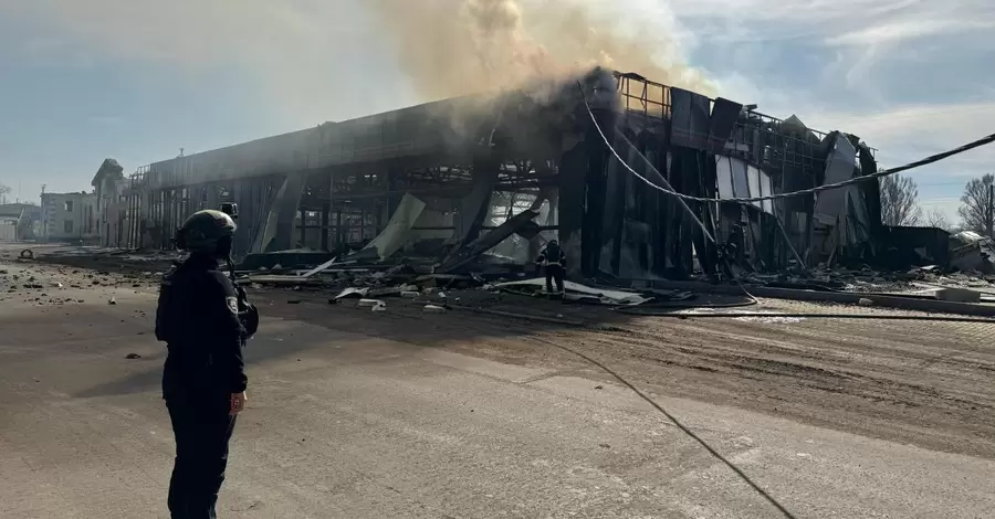 У Покровську через російські обстріли загинув чоловік, є поранені 