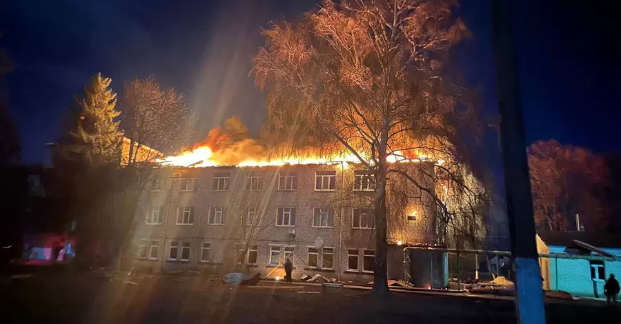 Росія масовано атакувала Харків дронами, серед постраждалих діти