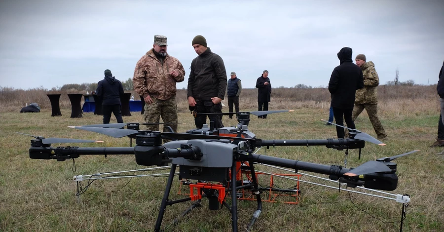 В Україні з'явилась спеціальність операторів БпЛА, які виявляють вибухонебезпечні предмети