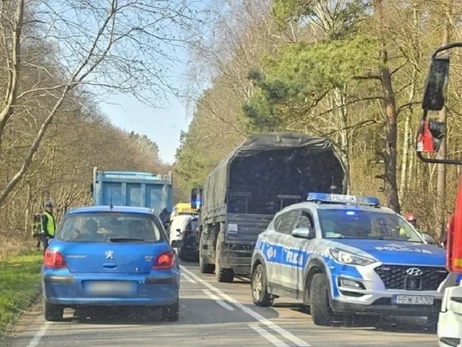 В Польше в аварию попал военный грузовик с 24 солдатами, есть пострадавшие