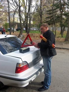 Водители раскупили все аптечки 