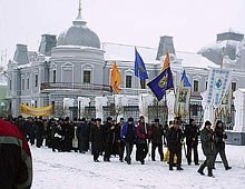 Священники выведут жертв кризиса на улицы 