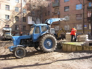 Дорожники добрались до мелких улочек 