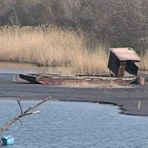 Городская речка загрязняет атмосферу токсинами и канцерогенами  ФОТО